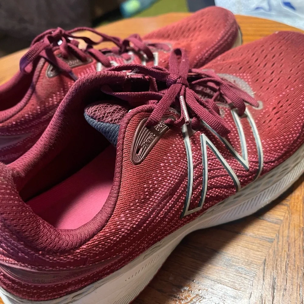 New Balance 860v12 Shoes Womens Size 11 Garnet Pink Athletic Sneakers DW - Picture 6 of 7